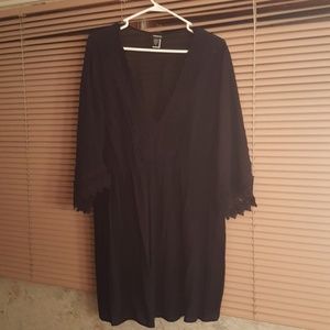 Black Top- Torrid Size 2